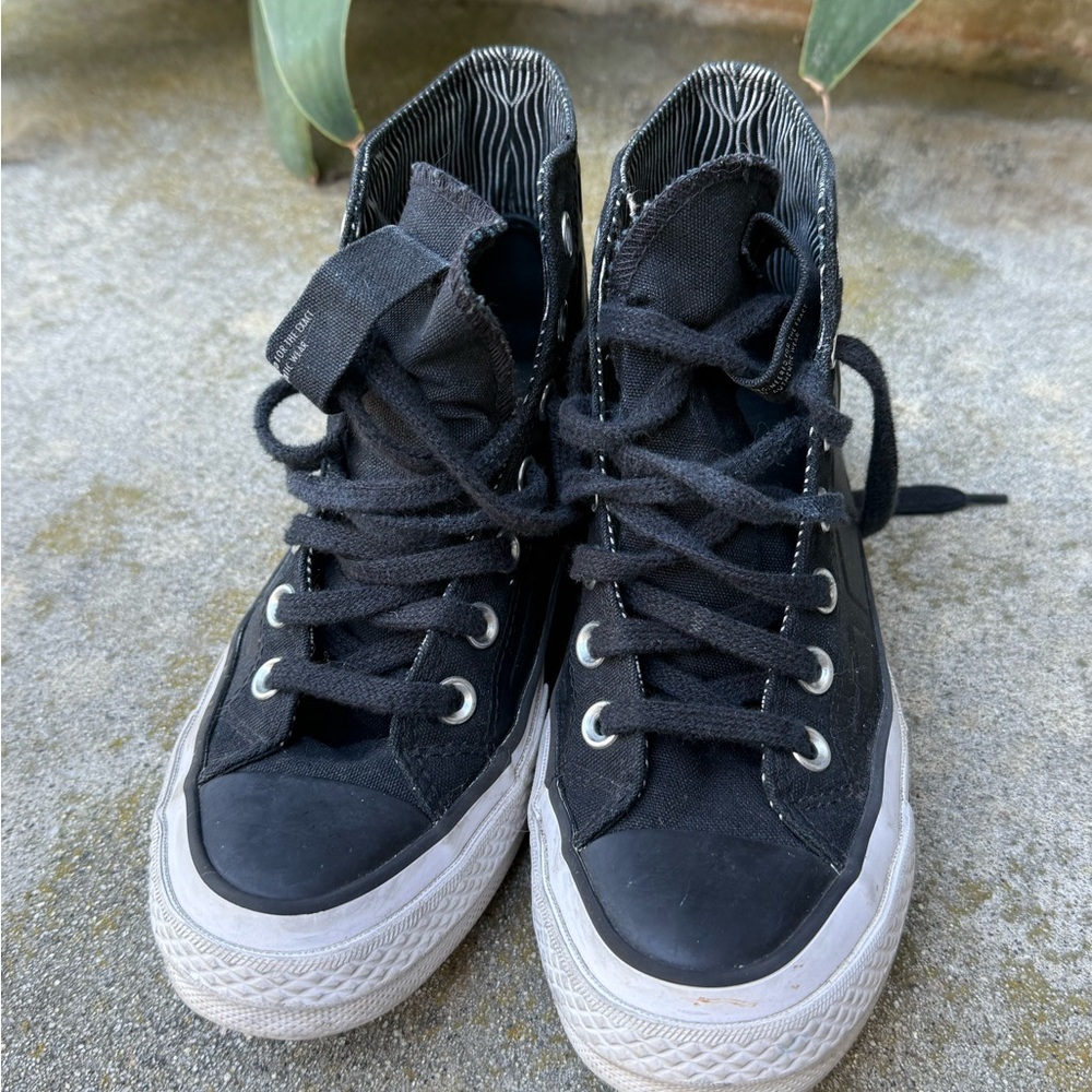 Converse All Star Black and White Soles